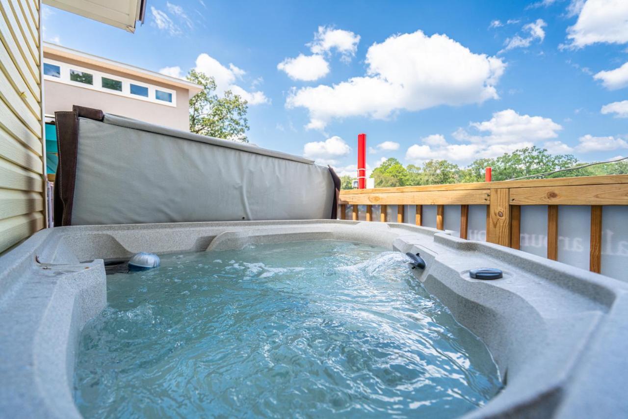 Canary Lake Cottage W/Hot Tub At Sam'S Pizza هوت سبرنغز المظهر الخارجي الصورة